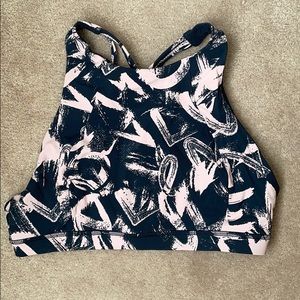 Lululemon Free To Be Serene high neck sports bra